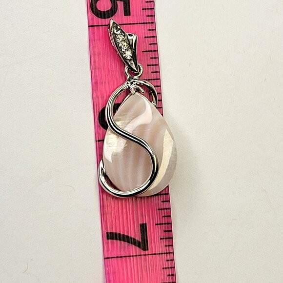 Rose Quartz Pendant with Rhinestone - Picture 7 of 13